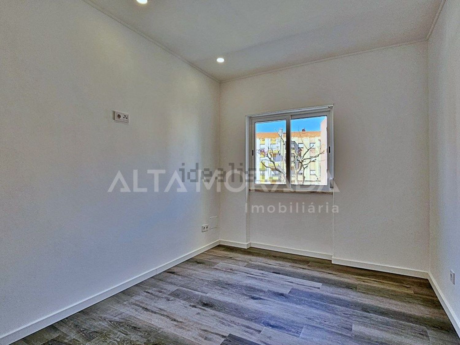 公寓 t2出售在Rua de Diu, 28 - 居住