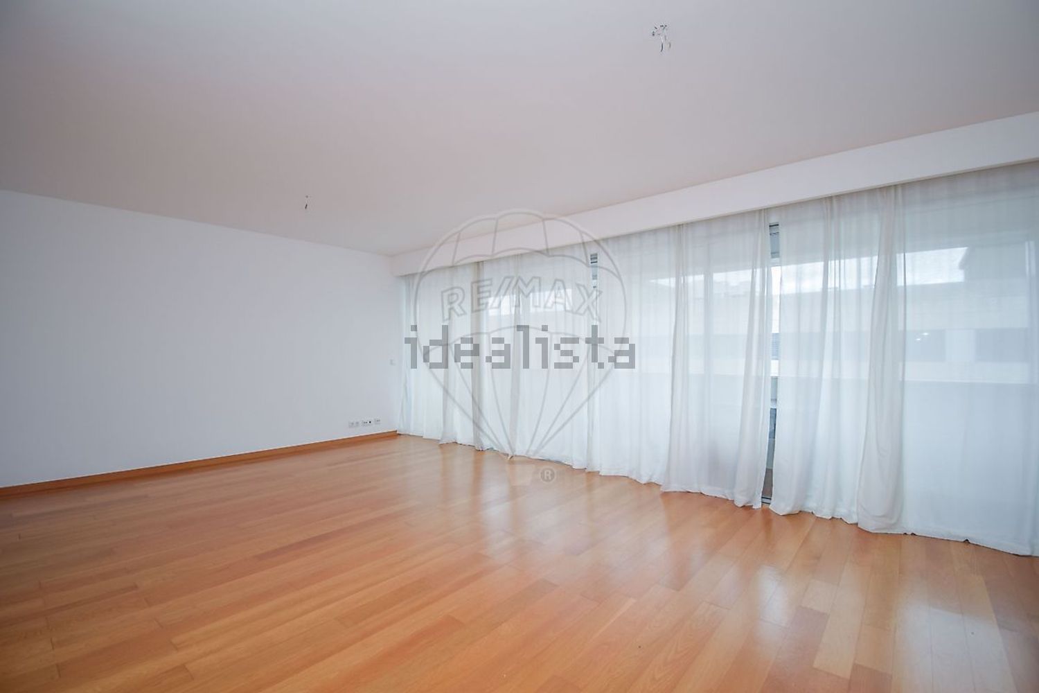 公寓 t3出售在Rua Xavier de Araújo, 14 - 居住