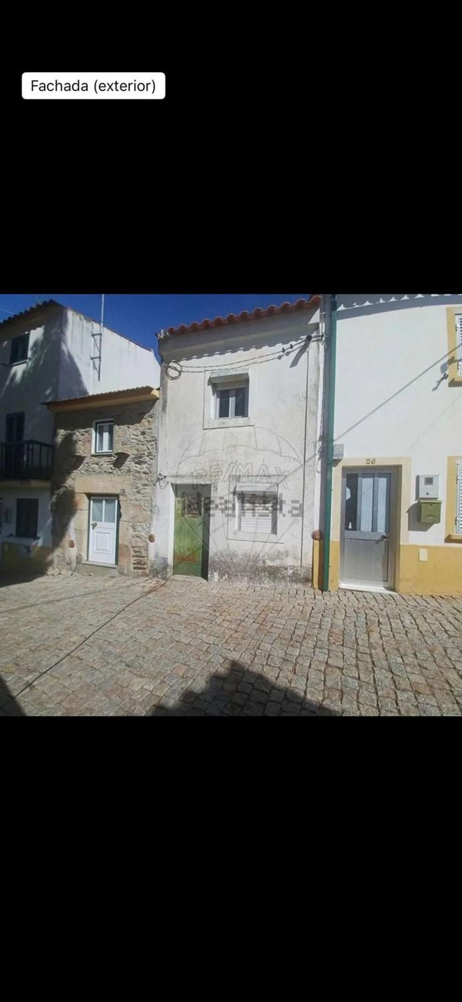 小楼房或独栋别墅出售在Rua Comendador Miguel Esguelha, 49 - 外立面