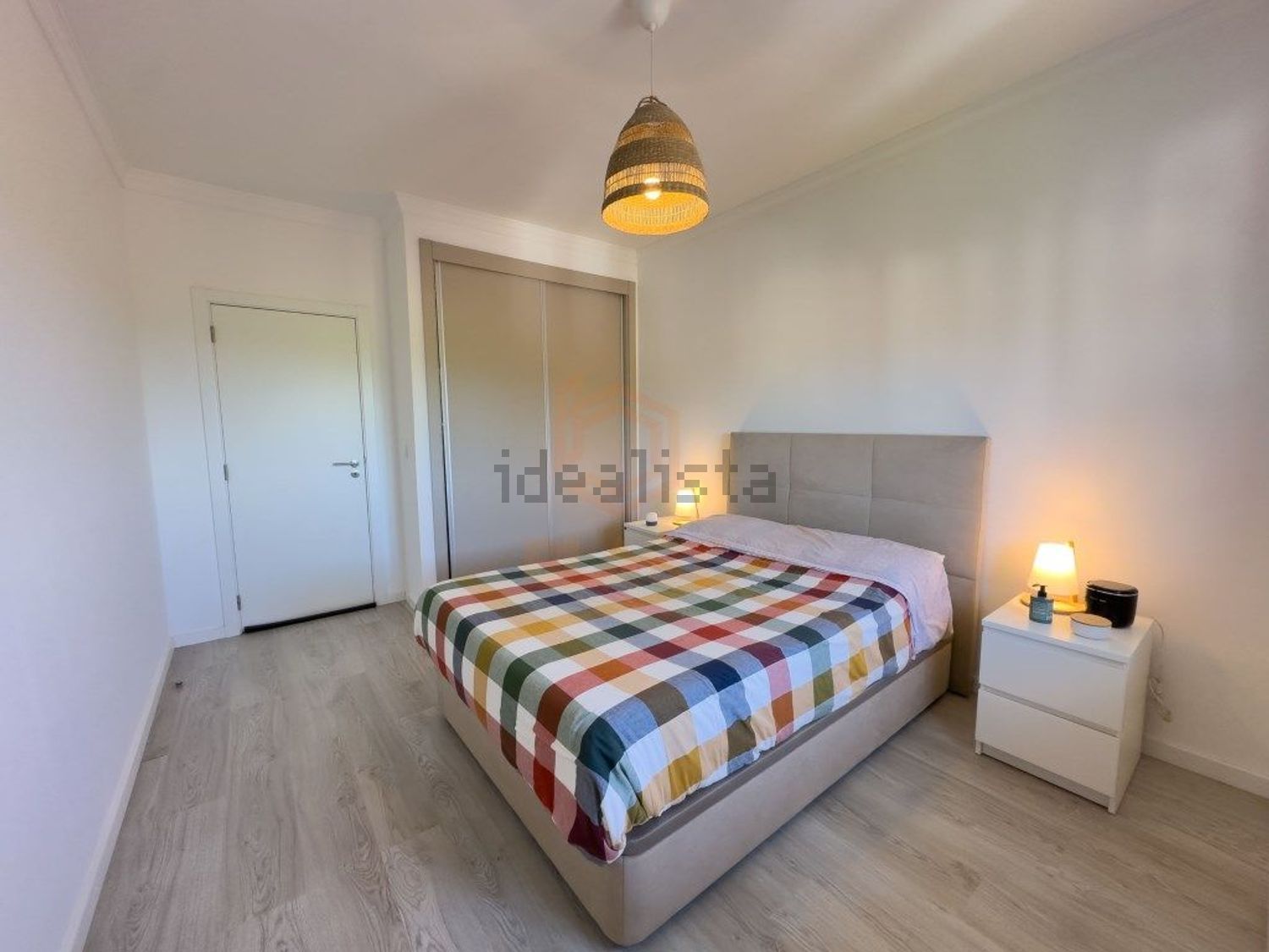 公寓 t3出售在Rua Doutor César Raúl da Costa Andrade - 卧室