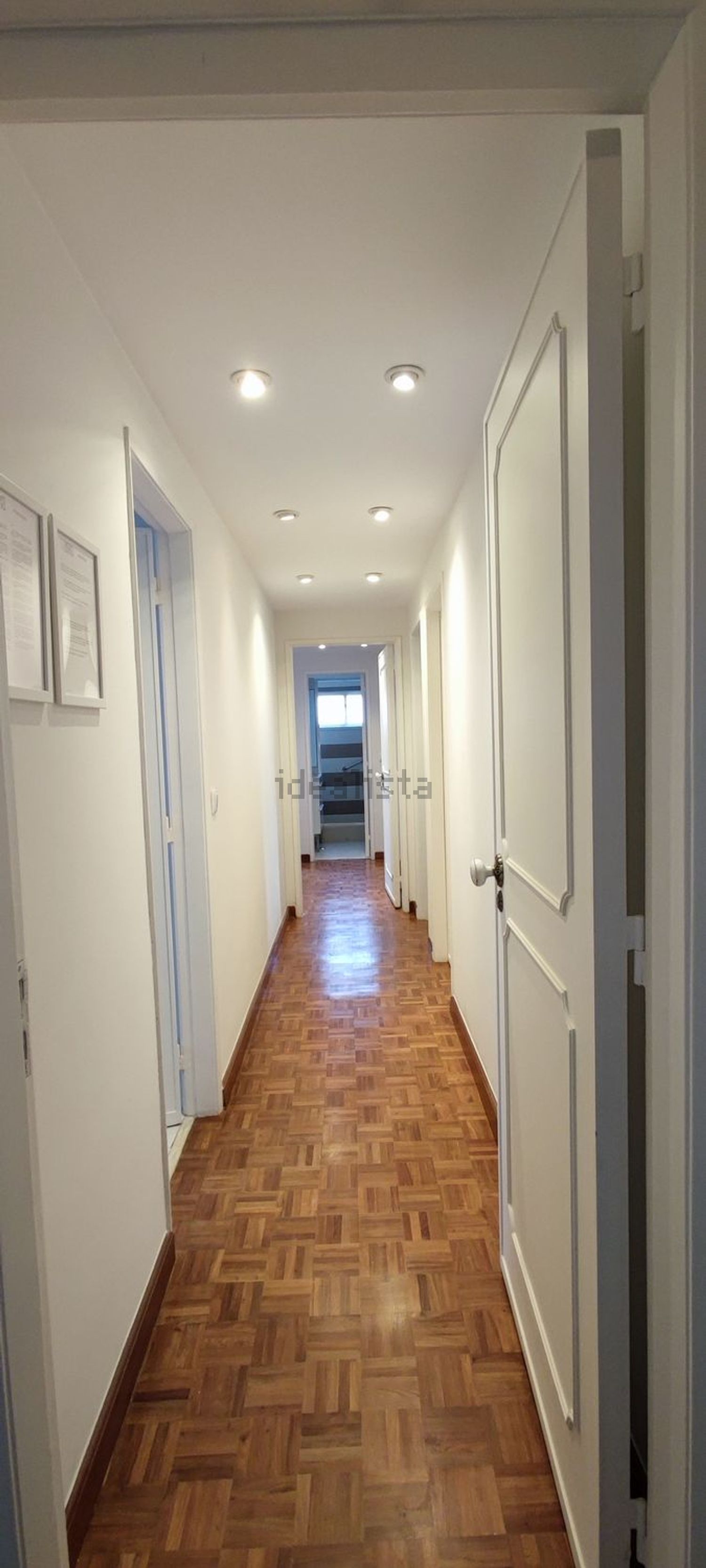 出租房间在Avenida Cidade de Luanda, 485 - 前厅