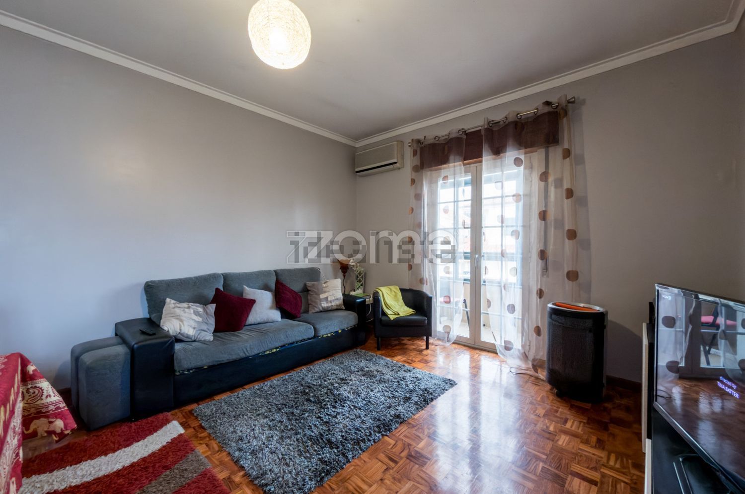 小楼房或独栋别墅出售在Rua Faustino Freitas, 31 - 客厅