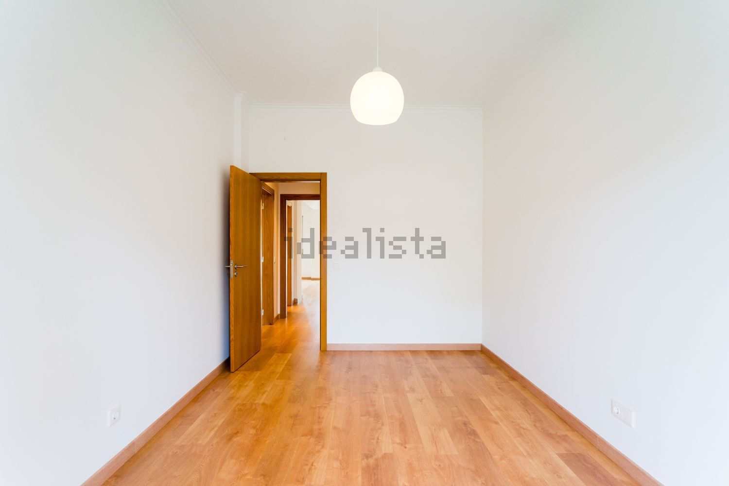 出租公寓 t2在Rua Luís Pastor de Macedo - 卧室