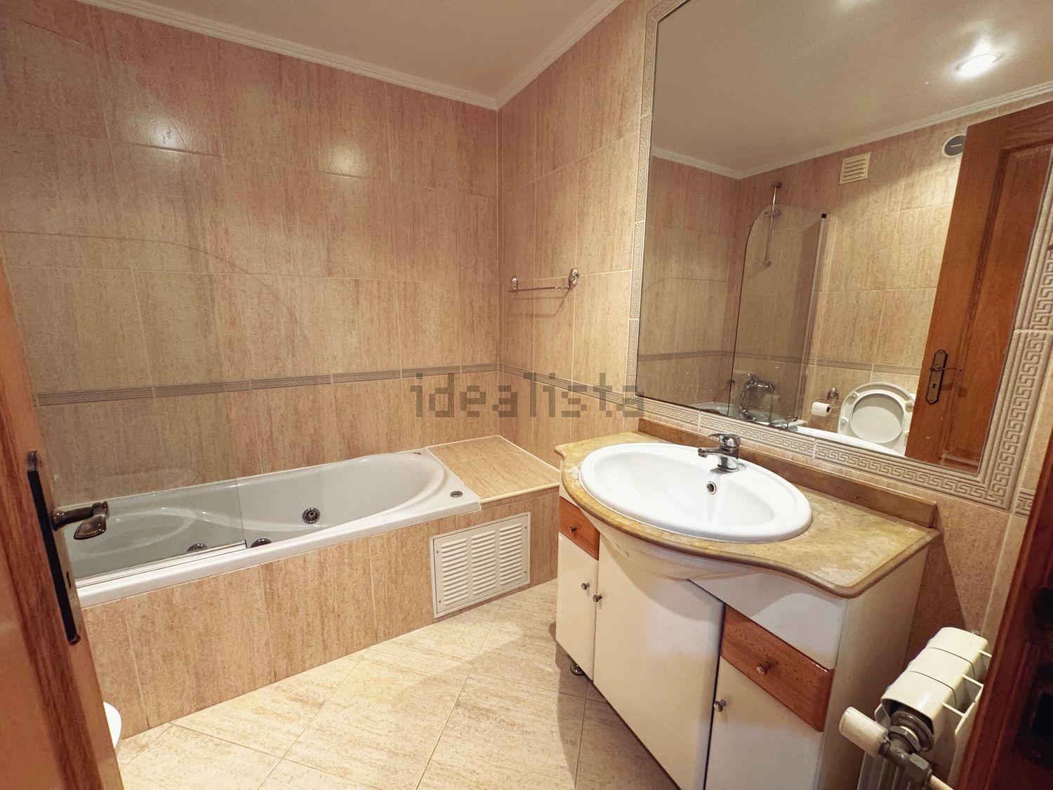 出租公寓 t3在Rua Raúl Pereira de Sousa, 13 - 卫生间