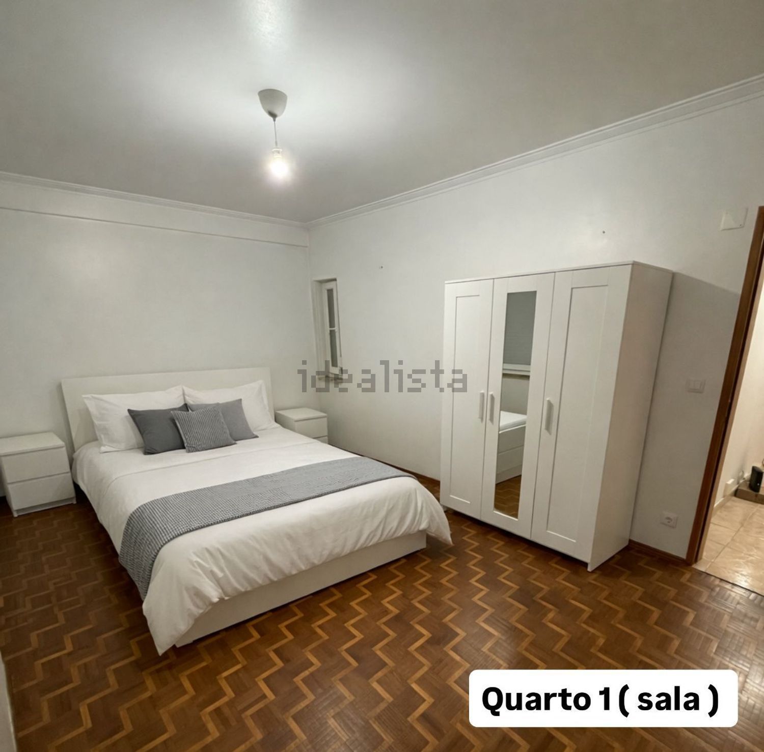 出租房间在Praceta das Avencas, 11 - 卧室