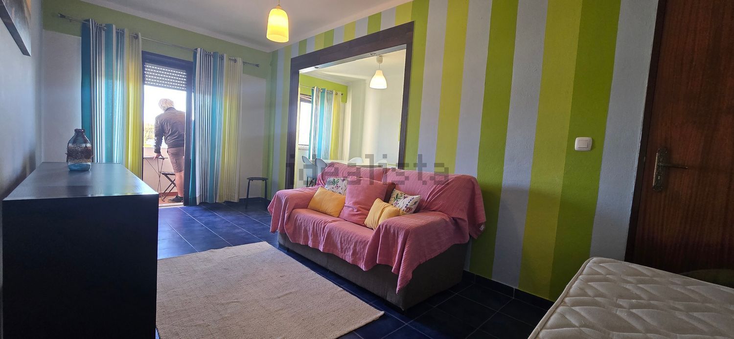 公寓 t2出售在Rua General Humberto Delgado, 6 - 客厅