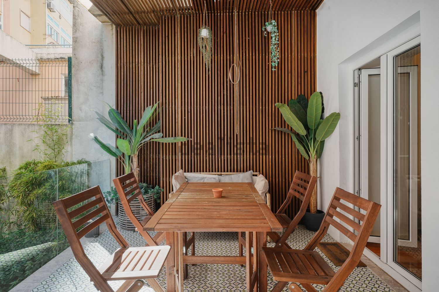 出租公寓 t2在Rua Barão de Sabrosa, 176 - 露台