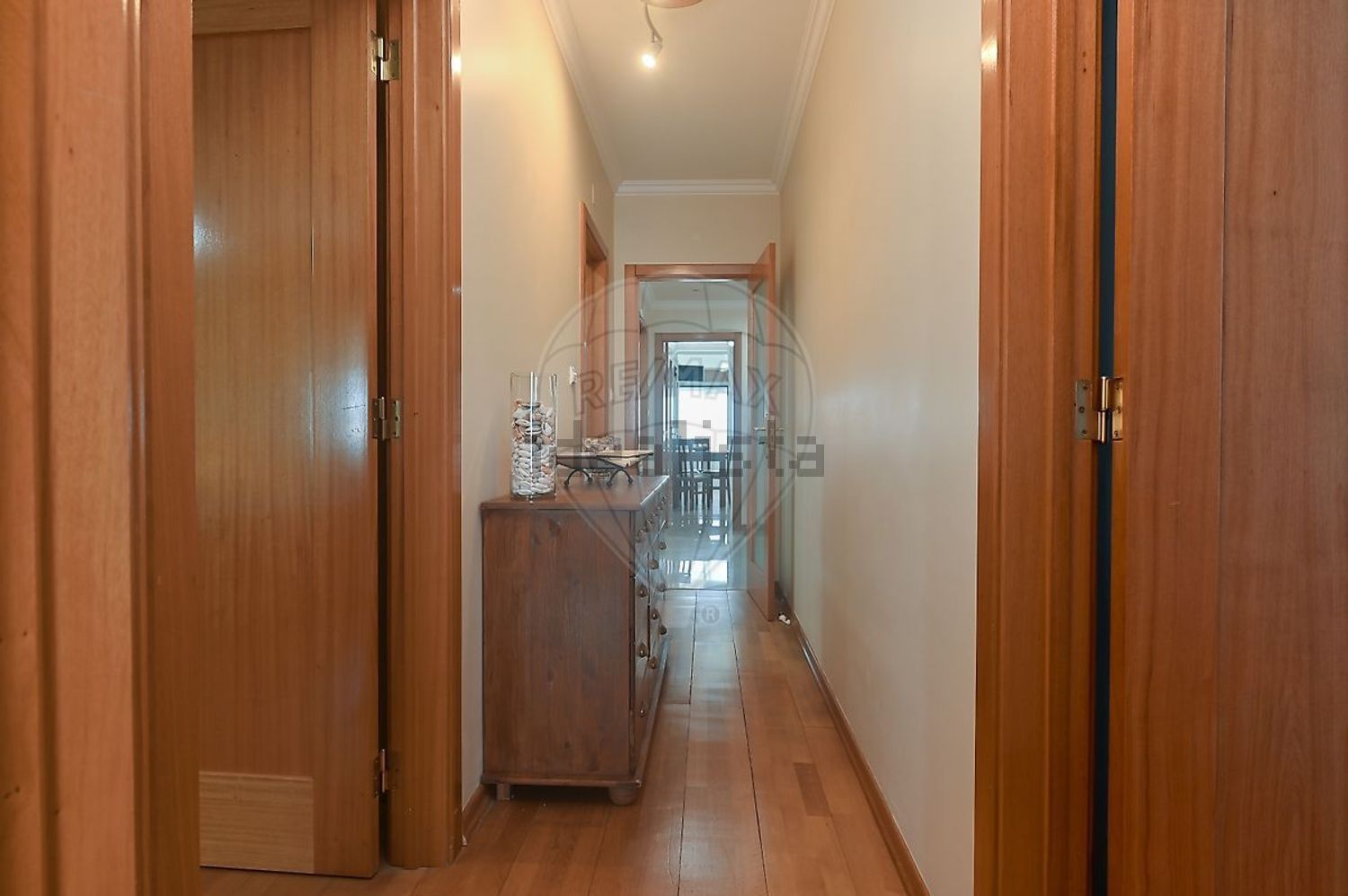 公寓 t3出售在Rua Água-Marinha - 过道