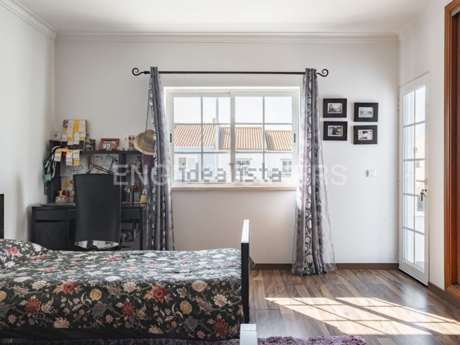 小楼房或独栋别墅出售在Moita - 卧室