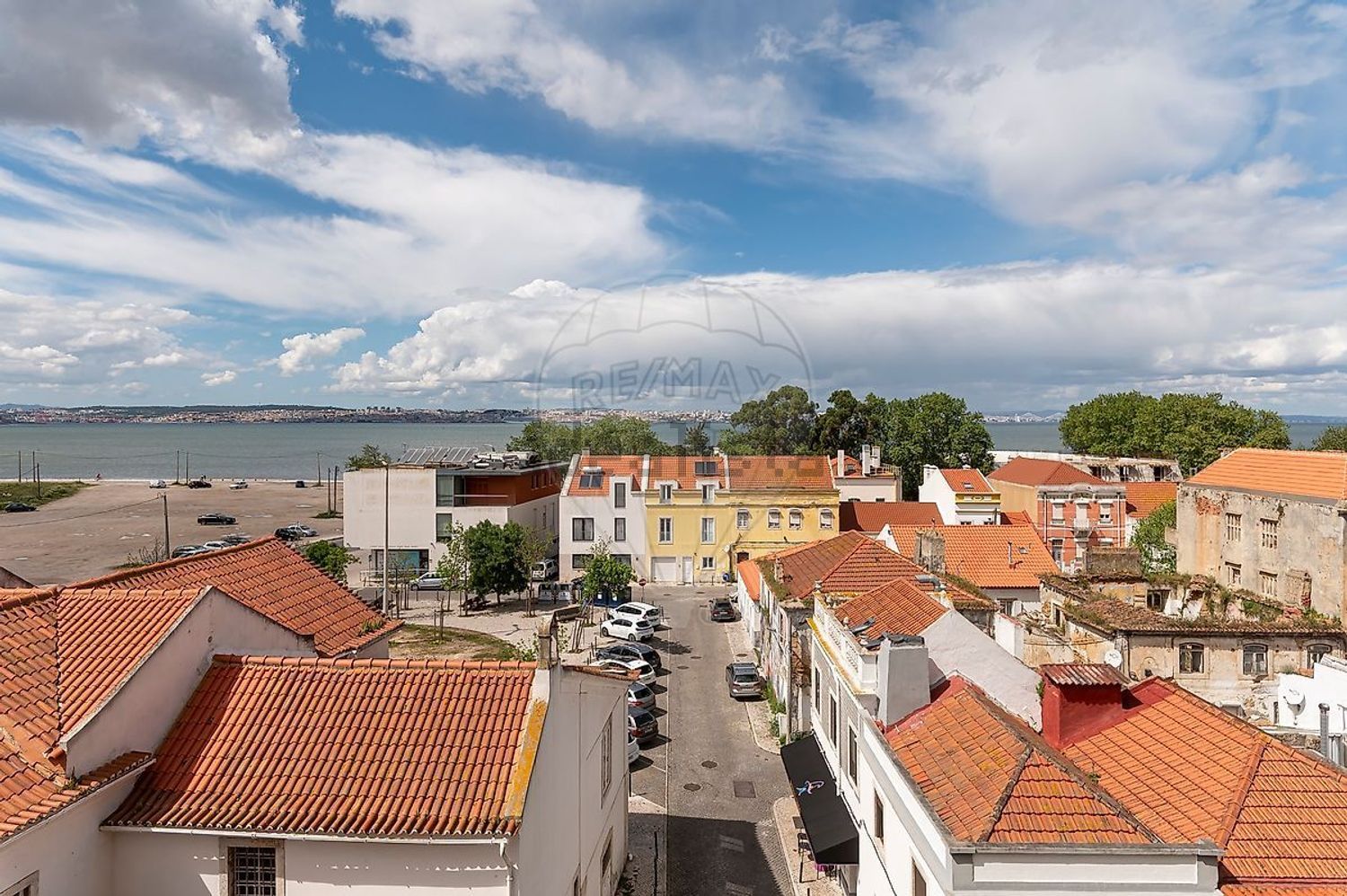 公寓 t3出售在Rua Almirante Reis - 照片