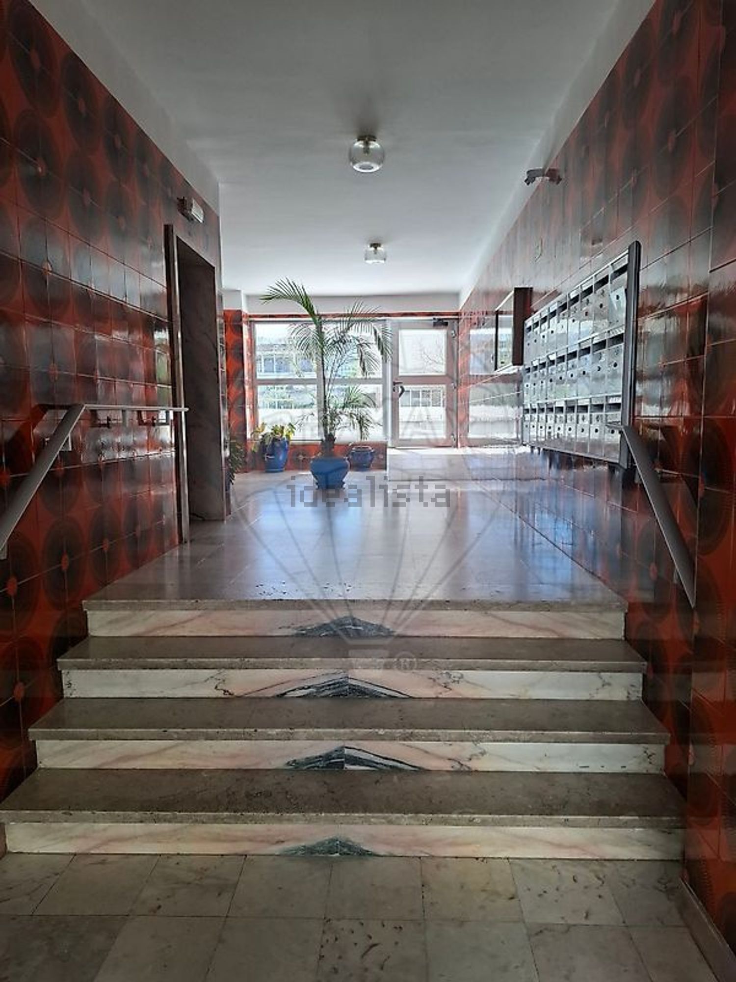 出租公寓 t3在Rua Eça de Queirós - 过道