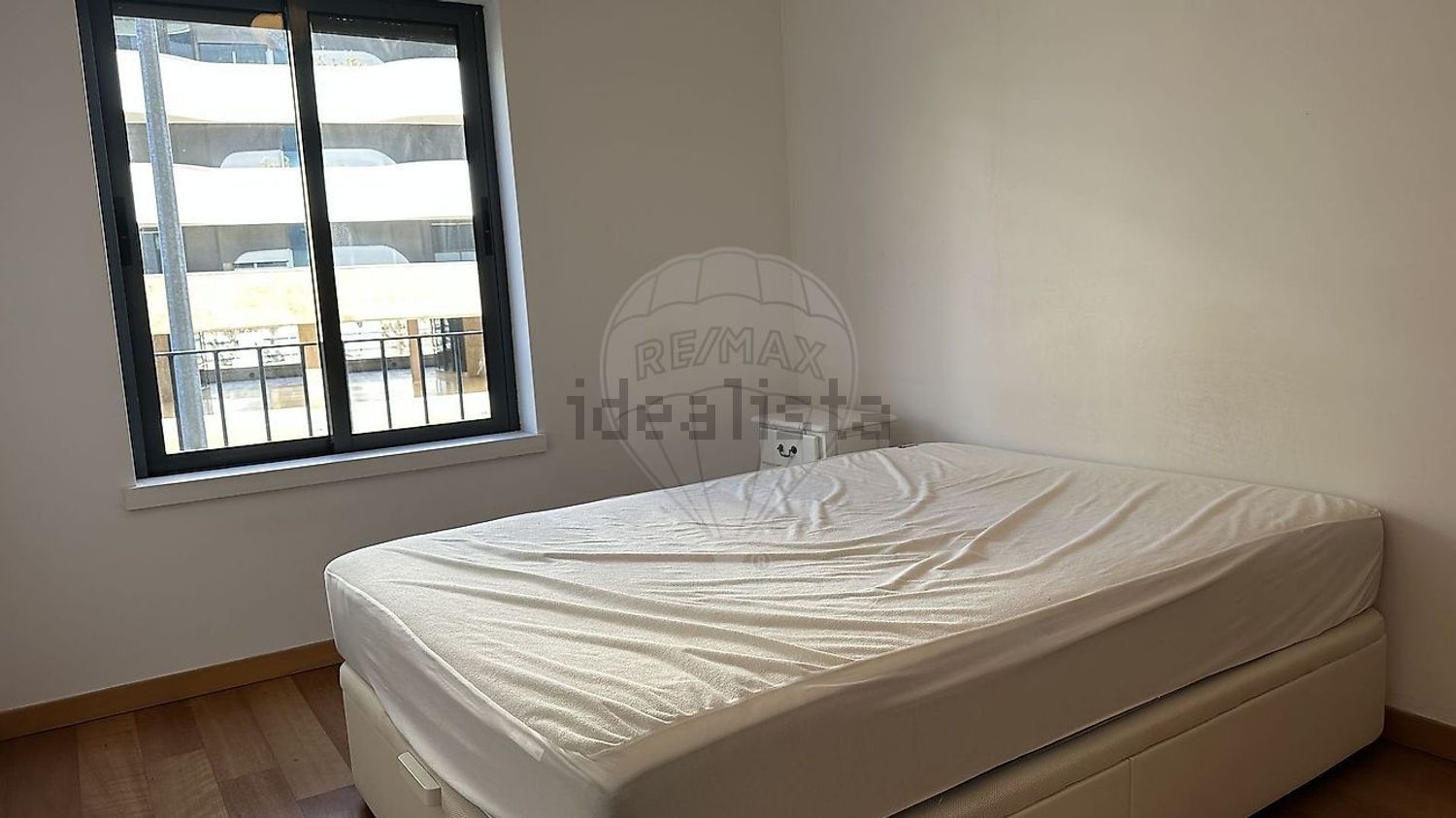 公寓 t1出售在Alameda dos Oceanos, 69 - 卧室