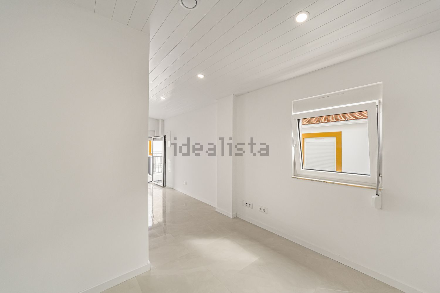 出租t0（单人公寓）在Rua José Ferreira Pio - 居住