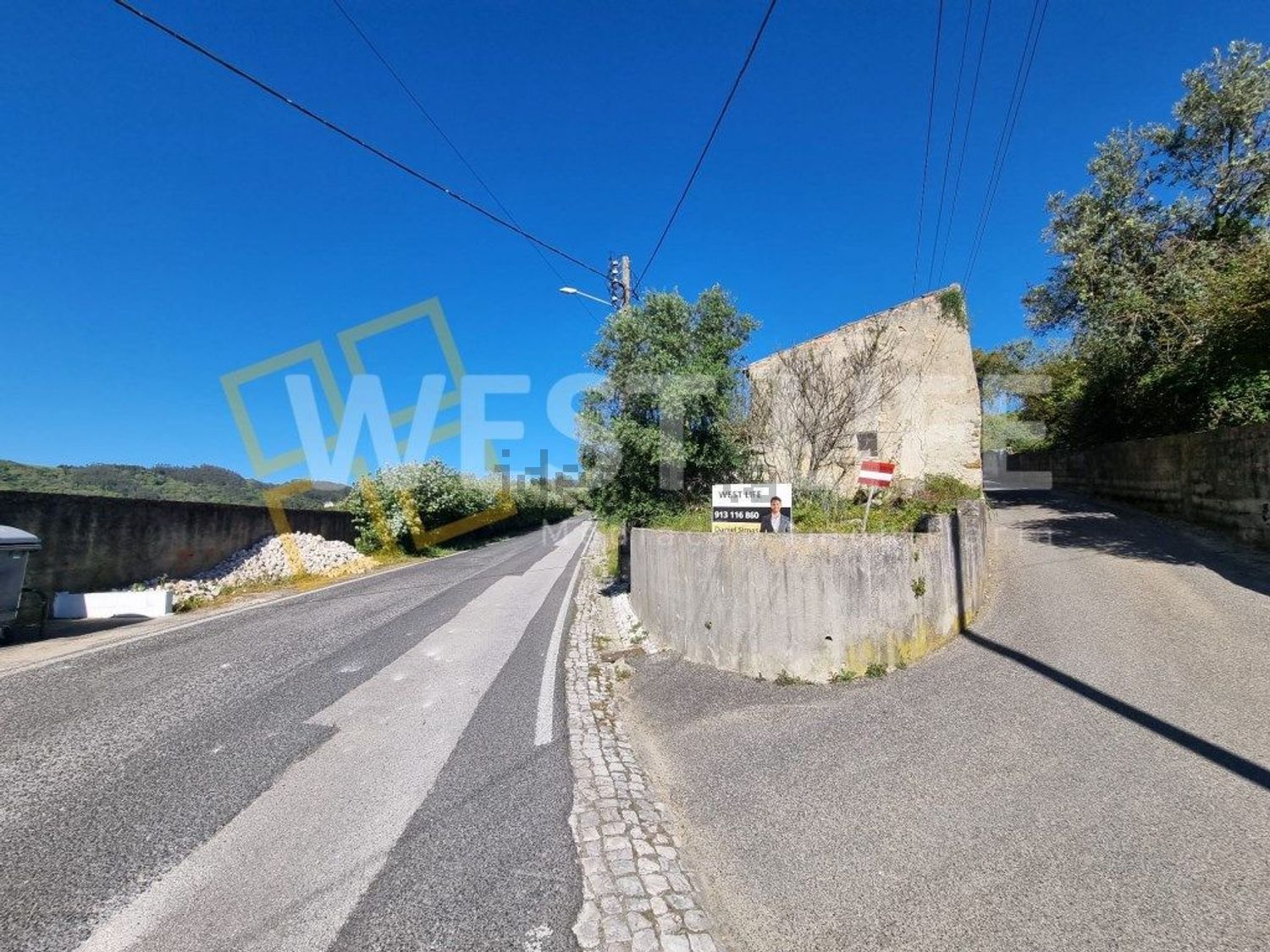 小楼房或独栋别墅出售在Avenida Catarina Eufémia - 照片