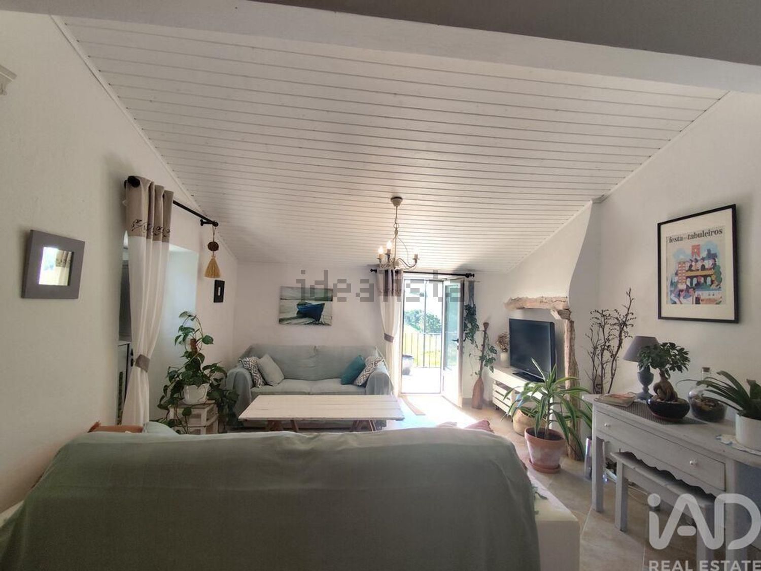 小楼房或独栋别墅出售在Lamas e Cercal - 客厅