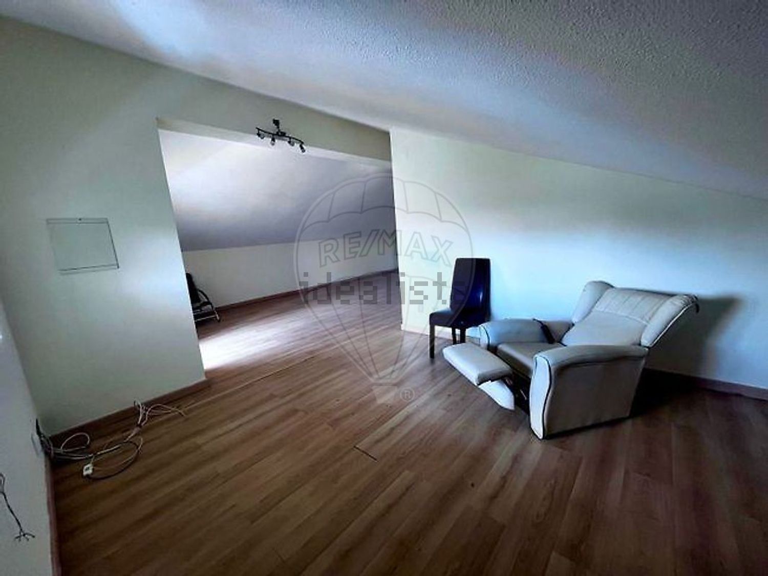 小楼房或独栋别墅出售在Rua do Cabeço - 客厅