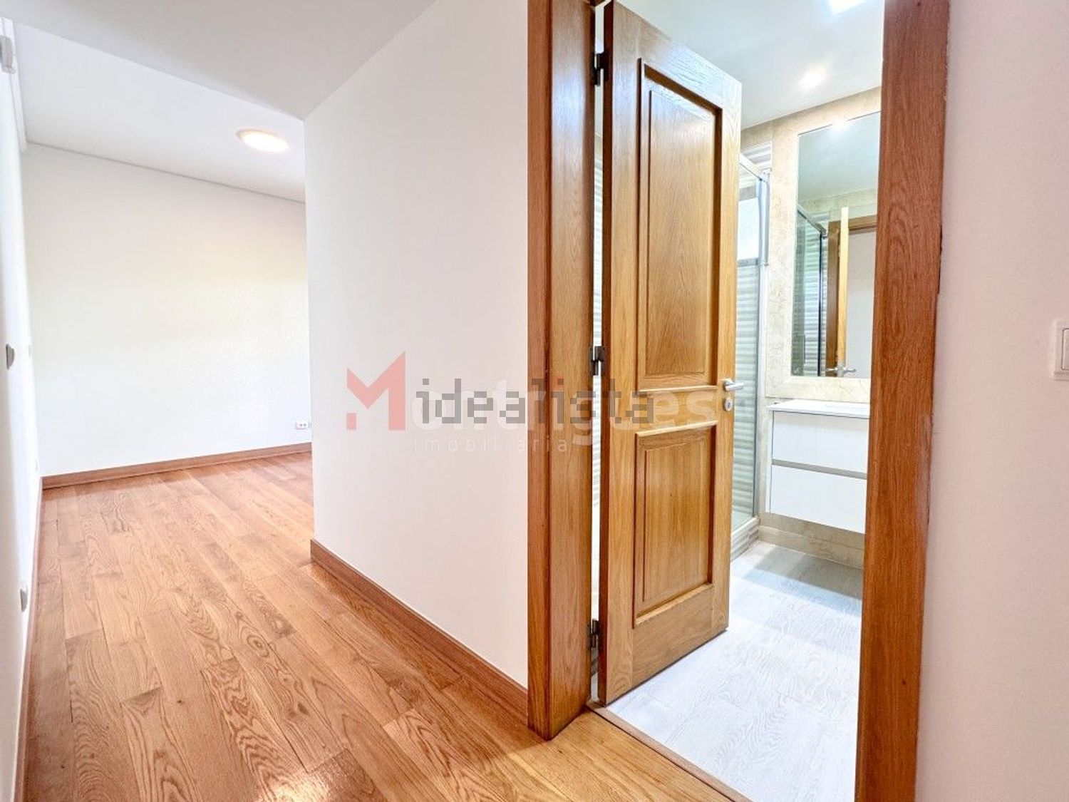 公寓 t3出售在Rua da Ilha dos Amores - 过道