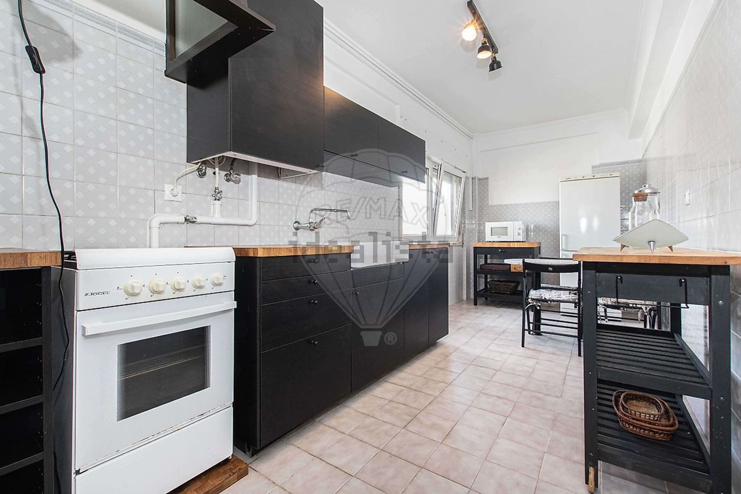 公寓 t2出售在Rua Doutor José Fernandes - 厨房