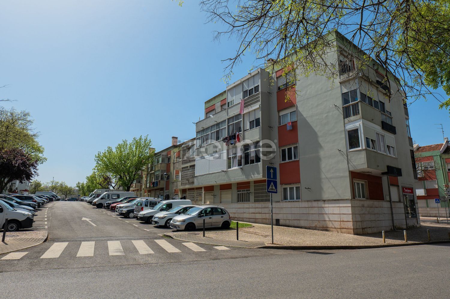 公寓 t4出售在Reboleira - 详情