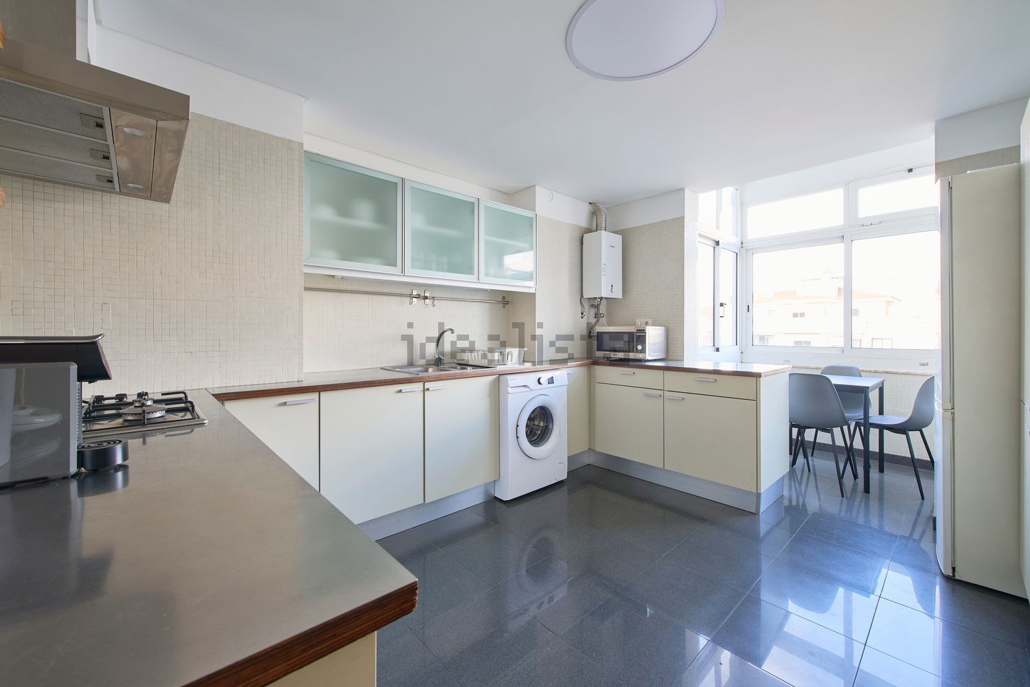 出租房间在Rua Virgínia Vitorino - 厨房