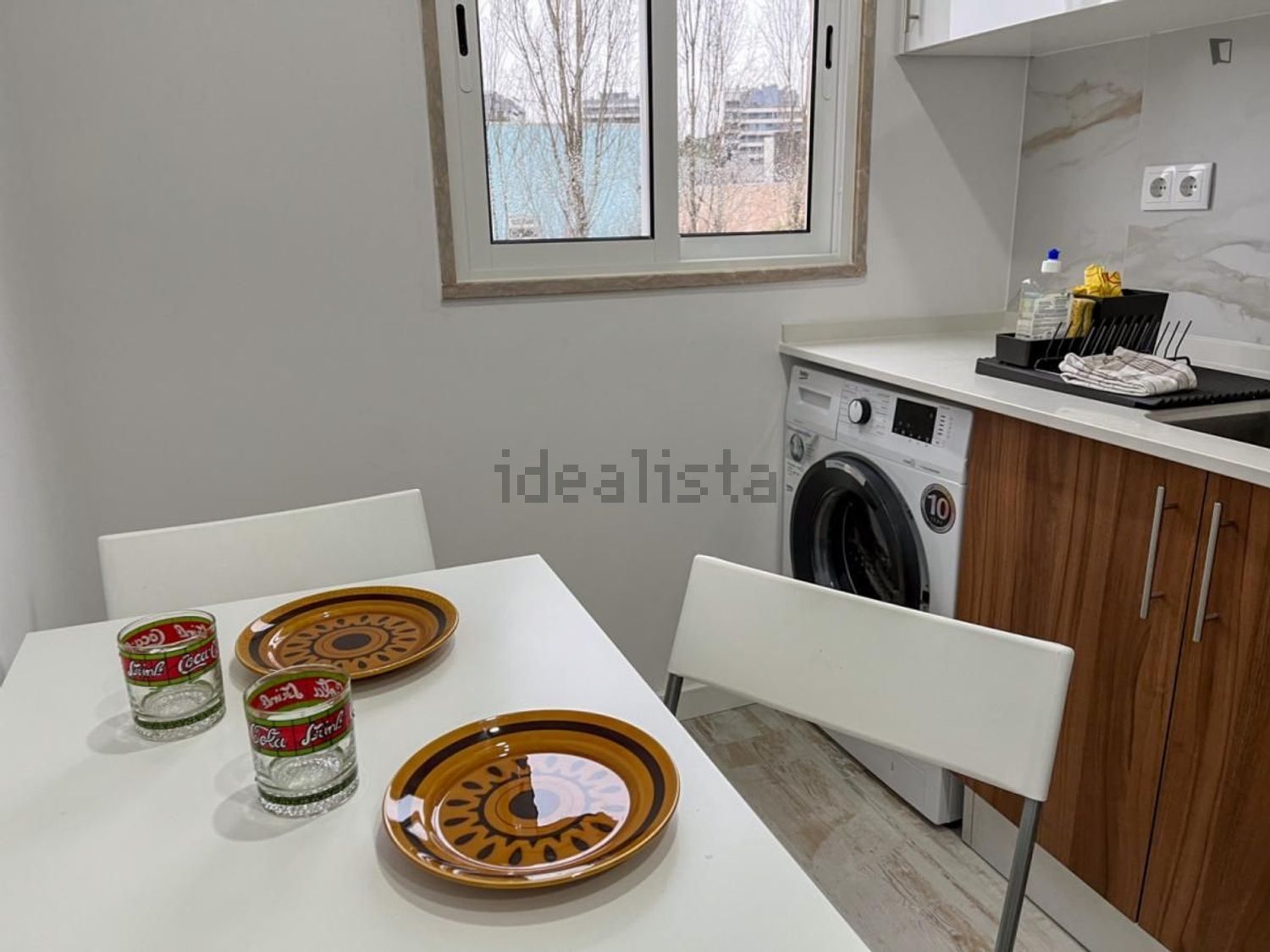 出租房间在Avenida de Ceuta - 客厅