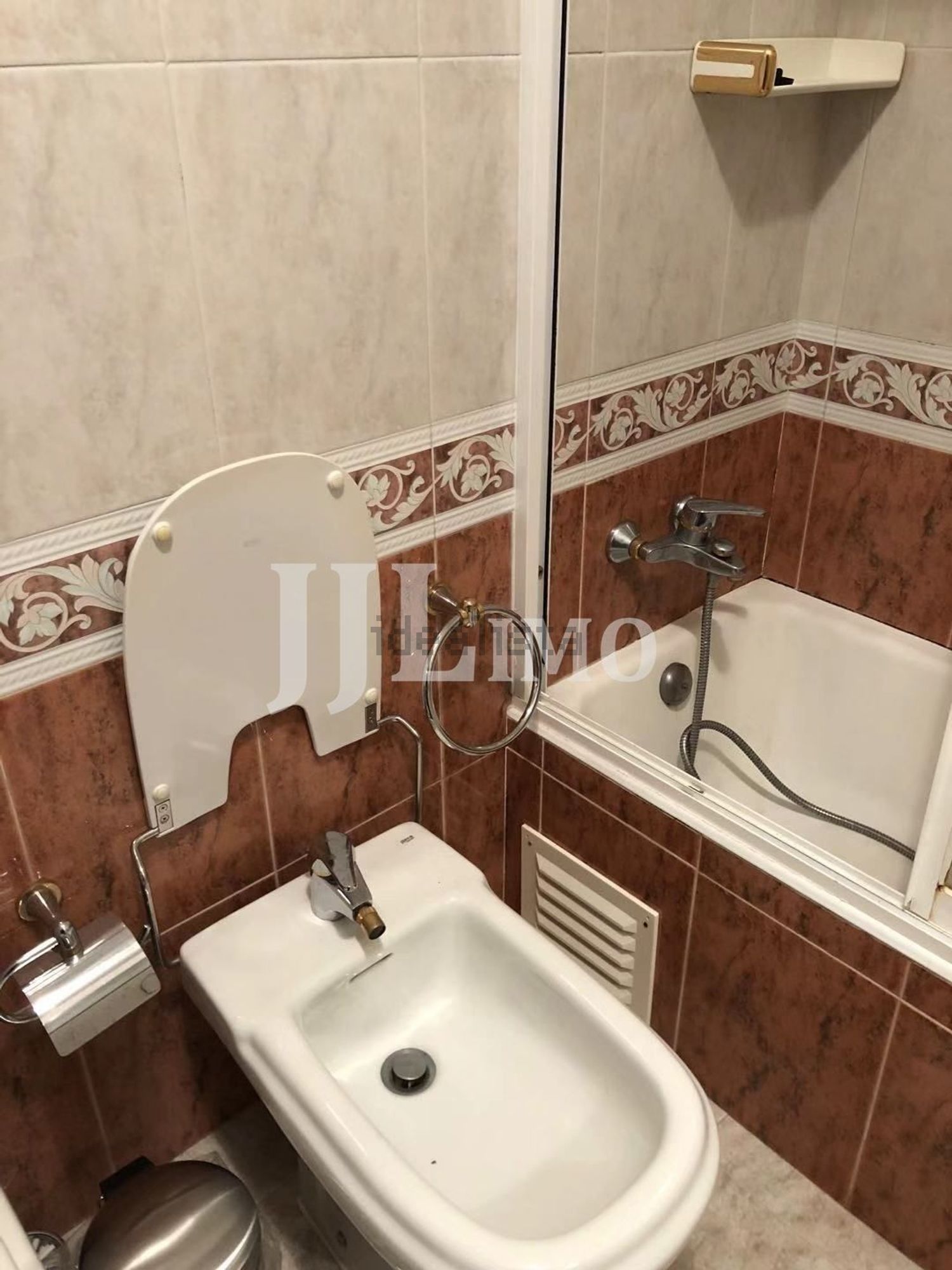 出租公寓 t2在Largo Calderon Dinis - 卫生间