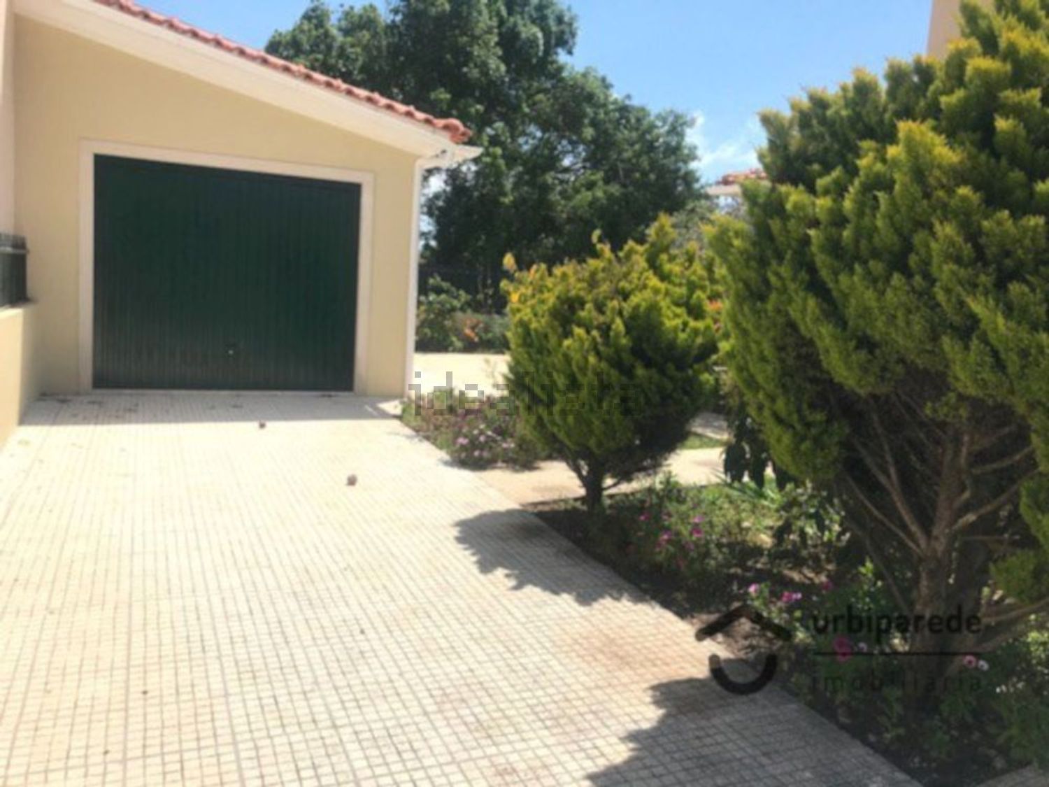 出租小楼房或独栋别墅在Praceta Susana Feitor s/n - 停车位