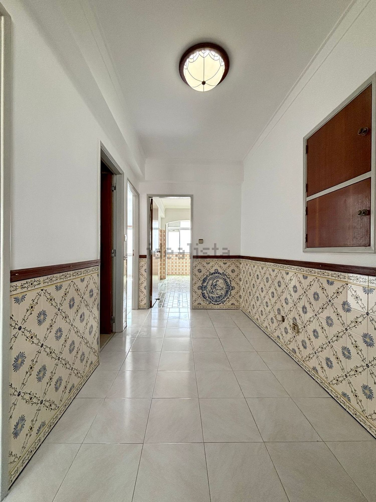 公寓 t2出售在Rua Domingos José Tavares, 11 - 前厅