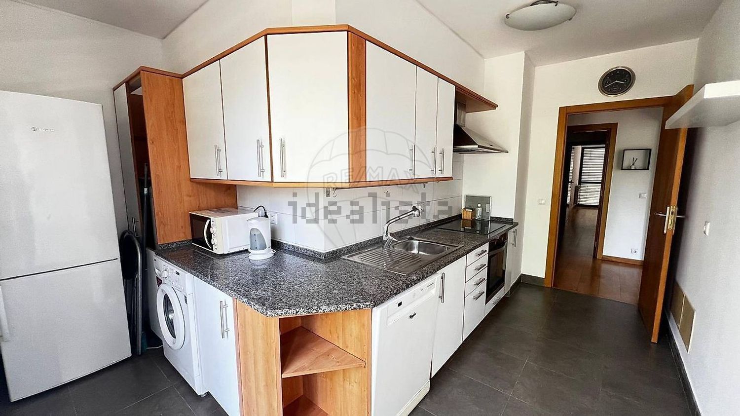 出租公寓 t2在Alameda dos Oceanos - 厨房