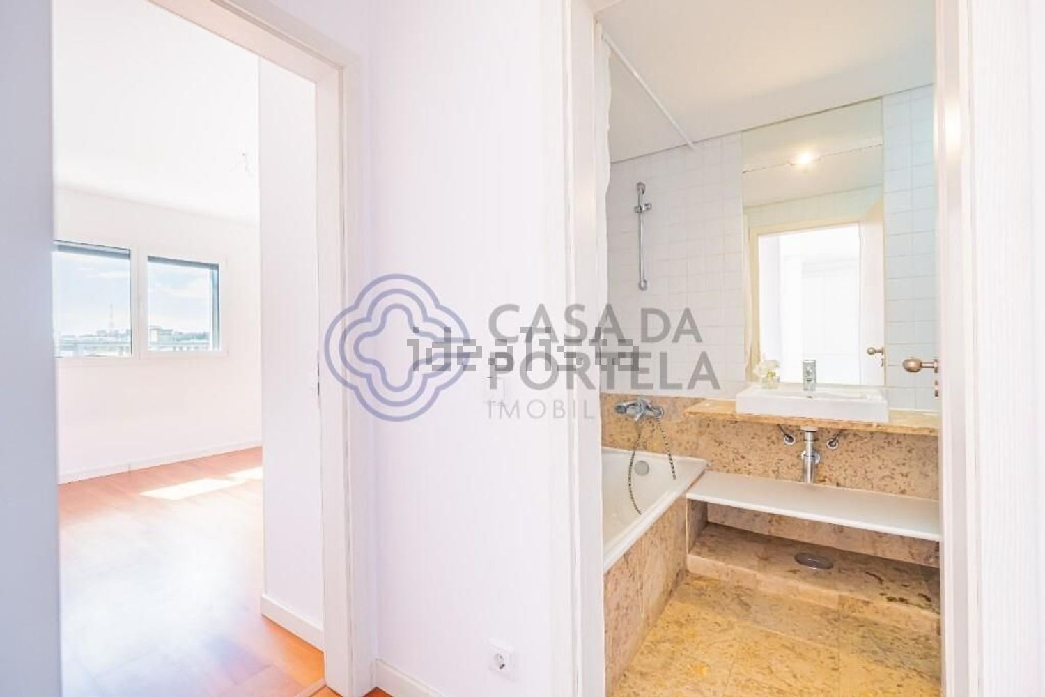 出租公寓 t1在Rua do Tibre s/n - 卫生间