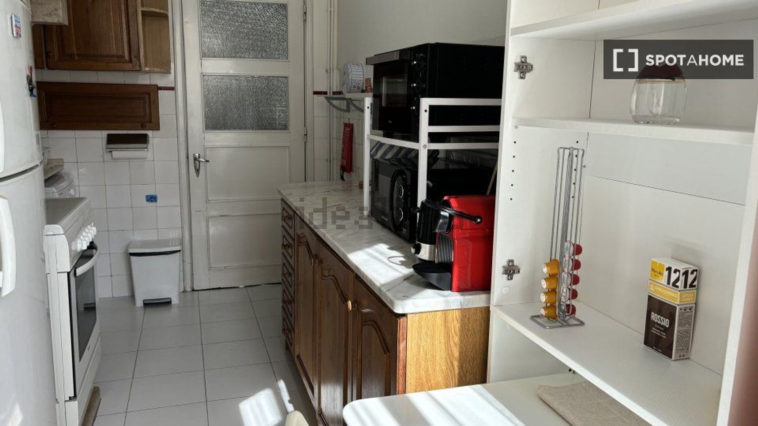 出租公寓 t1在Estrada de Benfica - 厨房