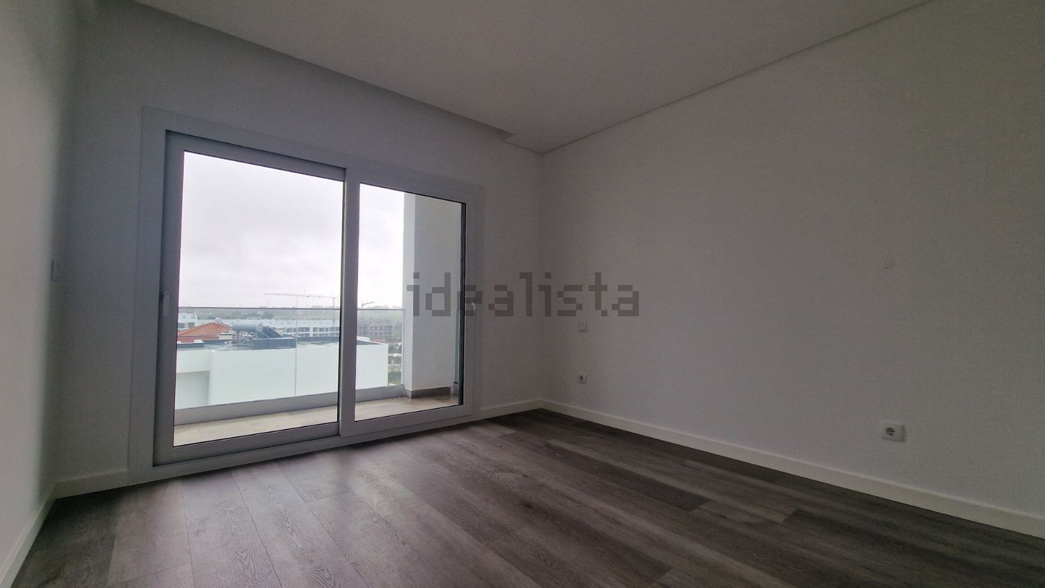 小楼房或独栋别墅出售在Rua Infante Dom Henrique, 79 - 卧室