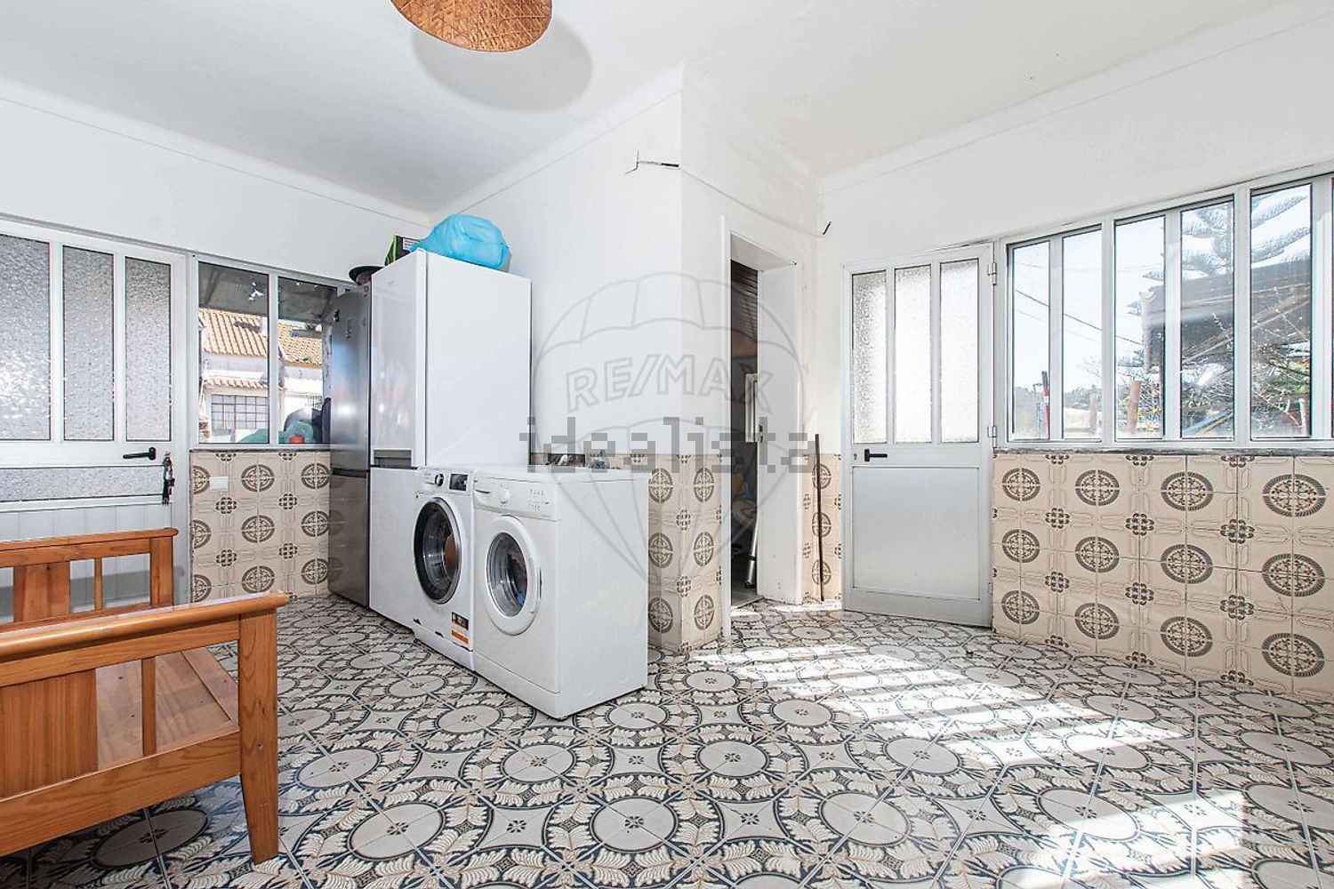 小楼房或独栋别墅出售N115-1 - 厨房