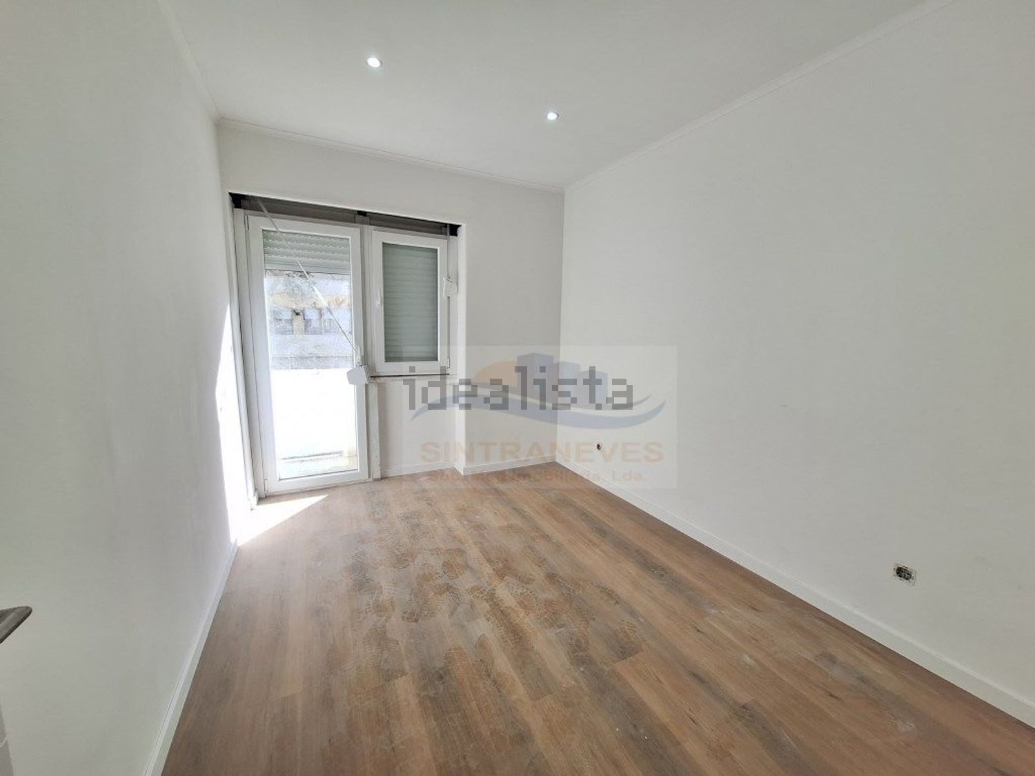 公寓 t2出售在Falagueira-Venda Nova - 居住