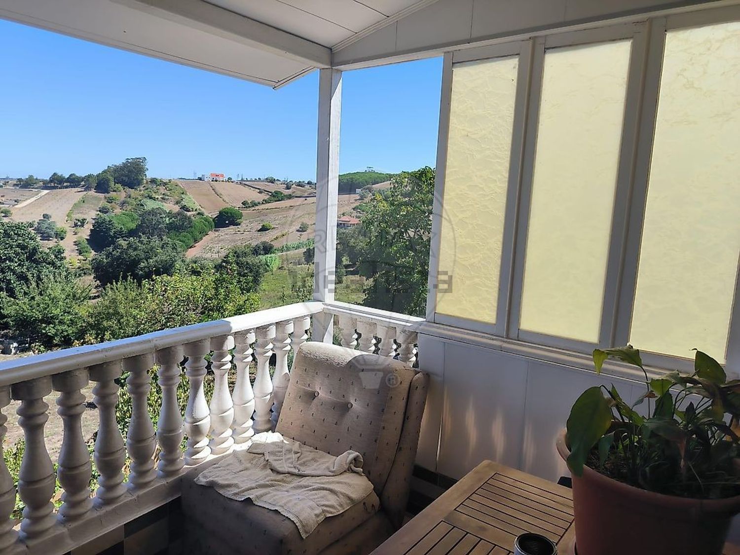 小楼房或独栋别墅出售在Rua da Mata de Palhacana - 阳台