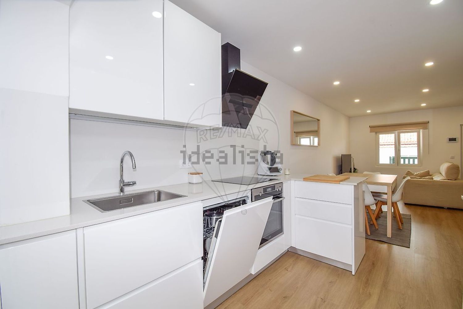 出租公寓 t3在Porto Salvo - 厨房