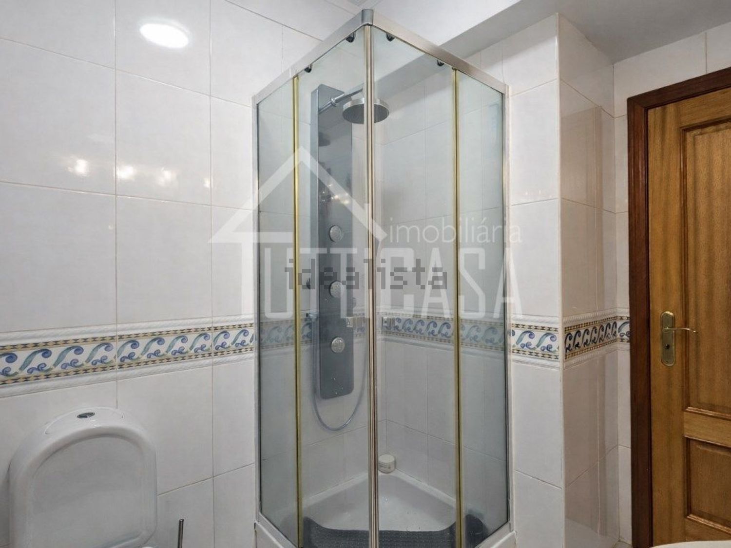 公寓 t2出售在Rua Francisco Pereira Júnior - 卫生间