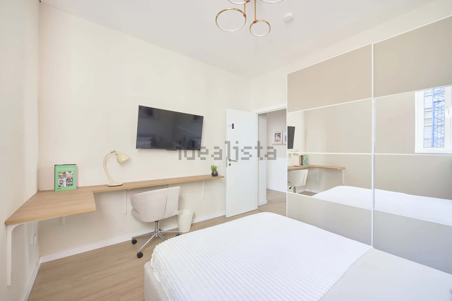 出租房间在Largo Vitorino Damásio, 2 - 厨房