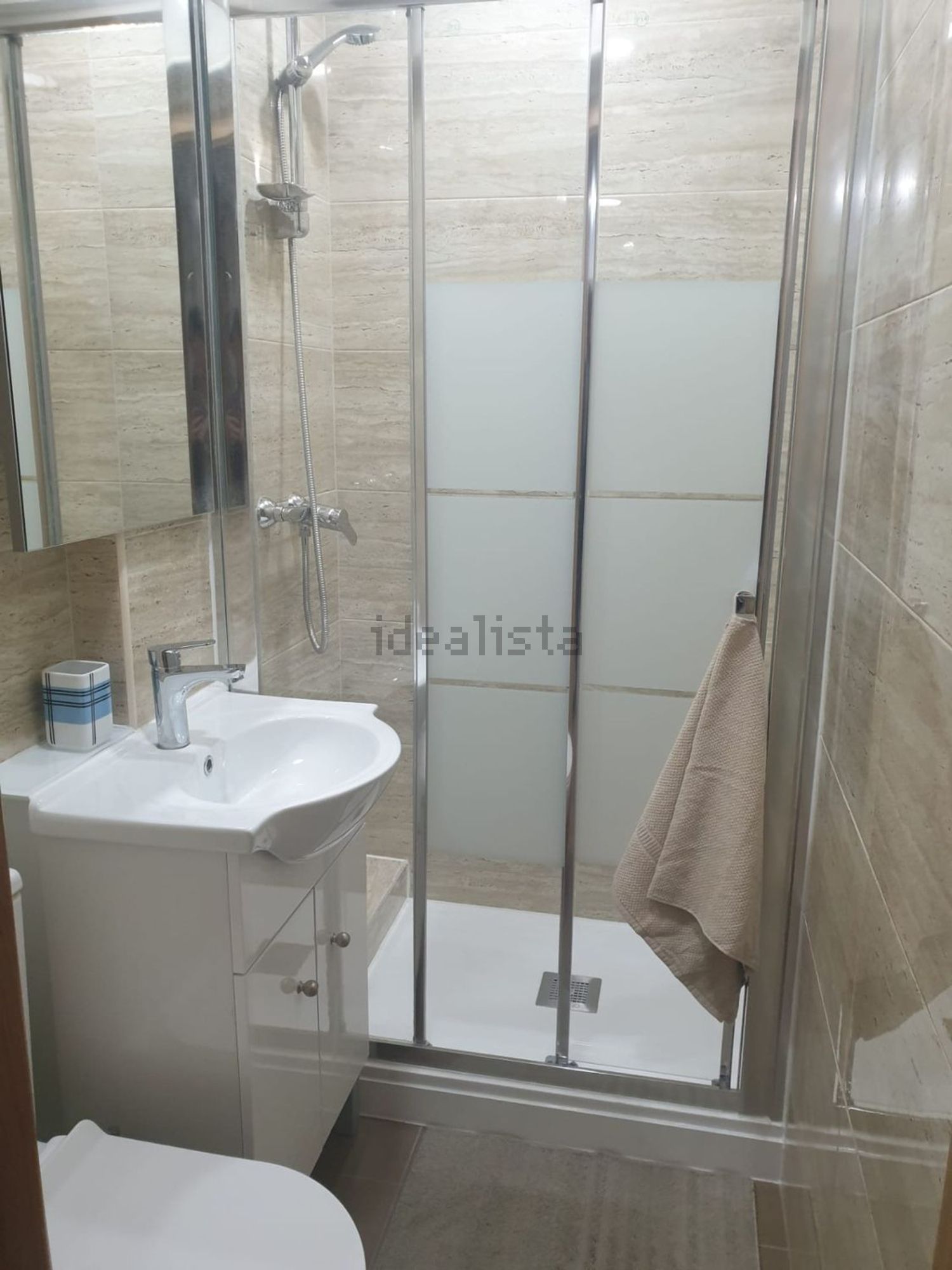 出租房间在Rua Josefa D'Óbidos, 3 - 卫生间