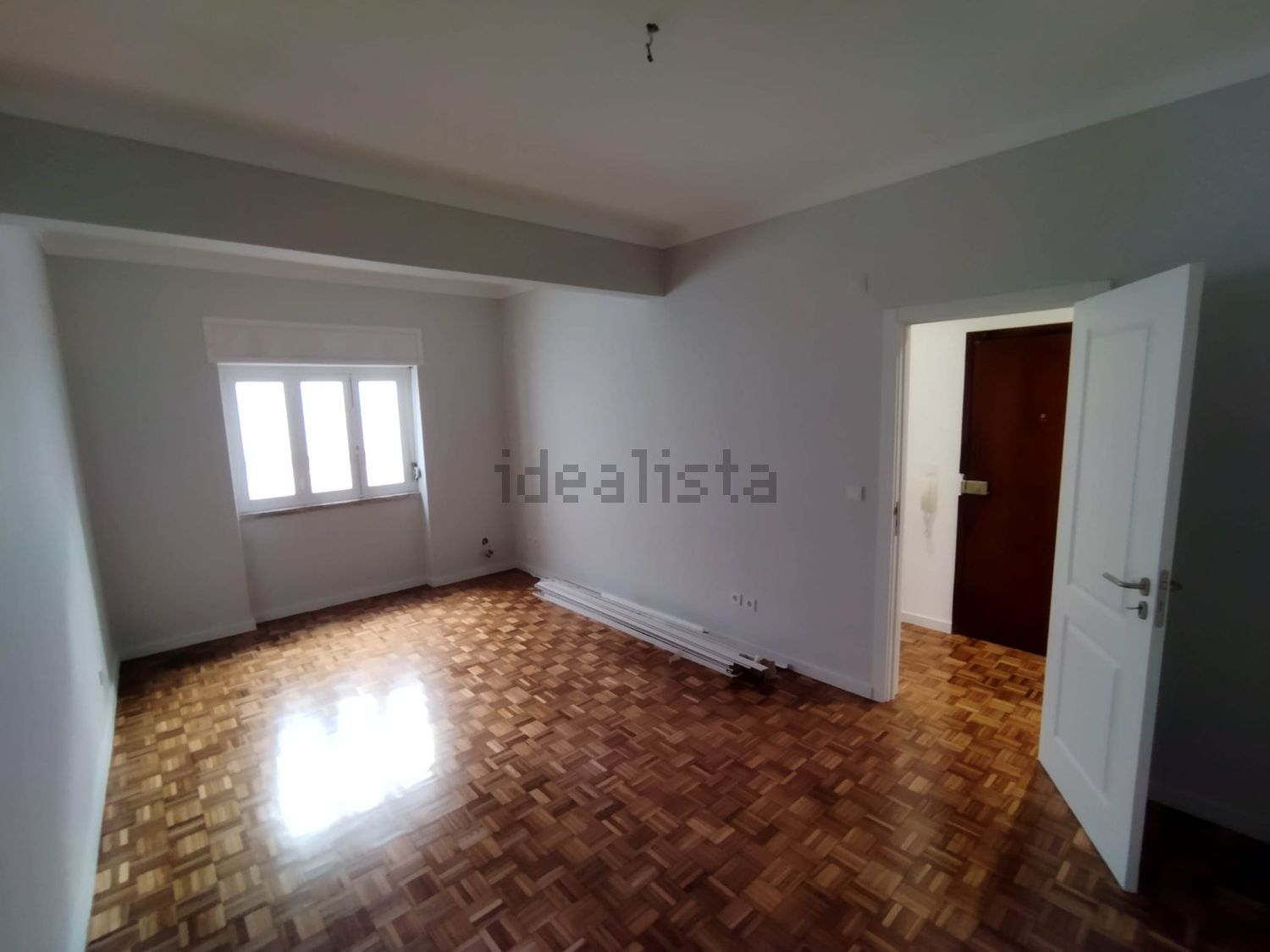 出租公寓 t2在Rua Doutor Miguel Bombarda, 251 - 客厅