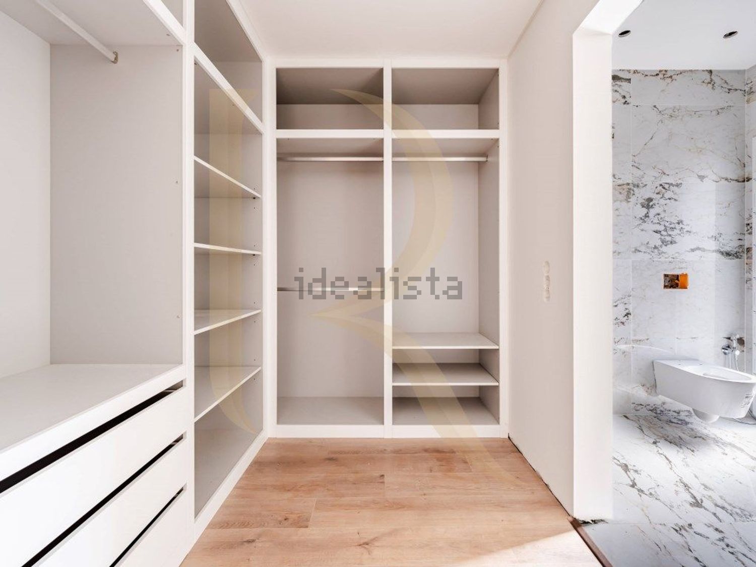 小楼房或独栋别墅出售在Fogueteiro - 试衣间