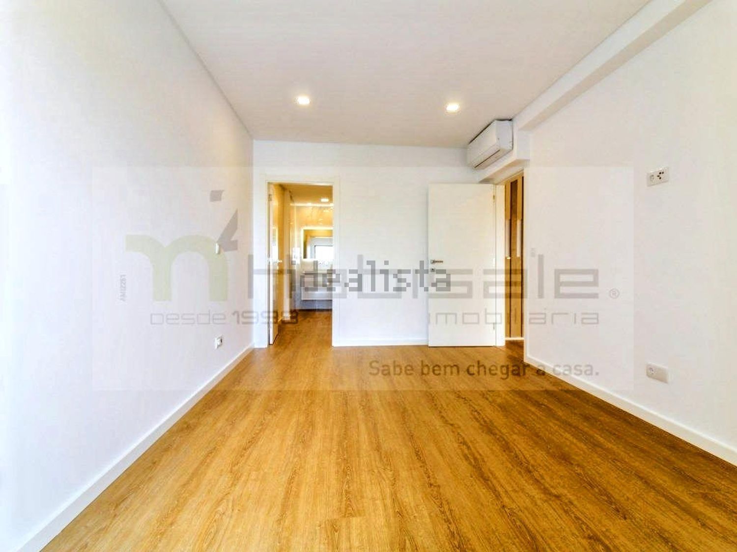 小楼房或独栋别墅出售在Rua Vieira da Silva - 居住