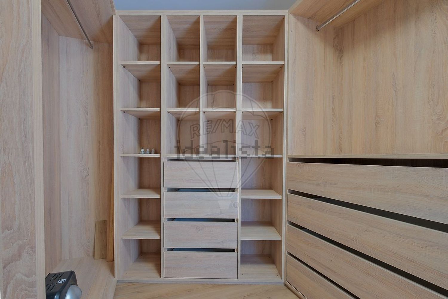 出租小楼房或独栋别墅在Beloura - Penha Longa - 试衣间