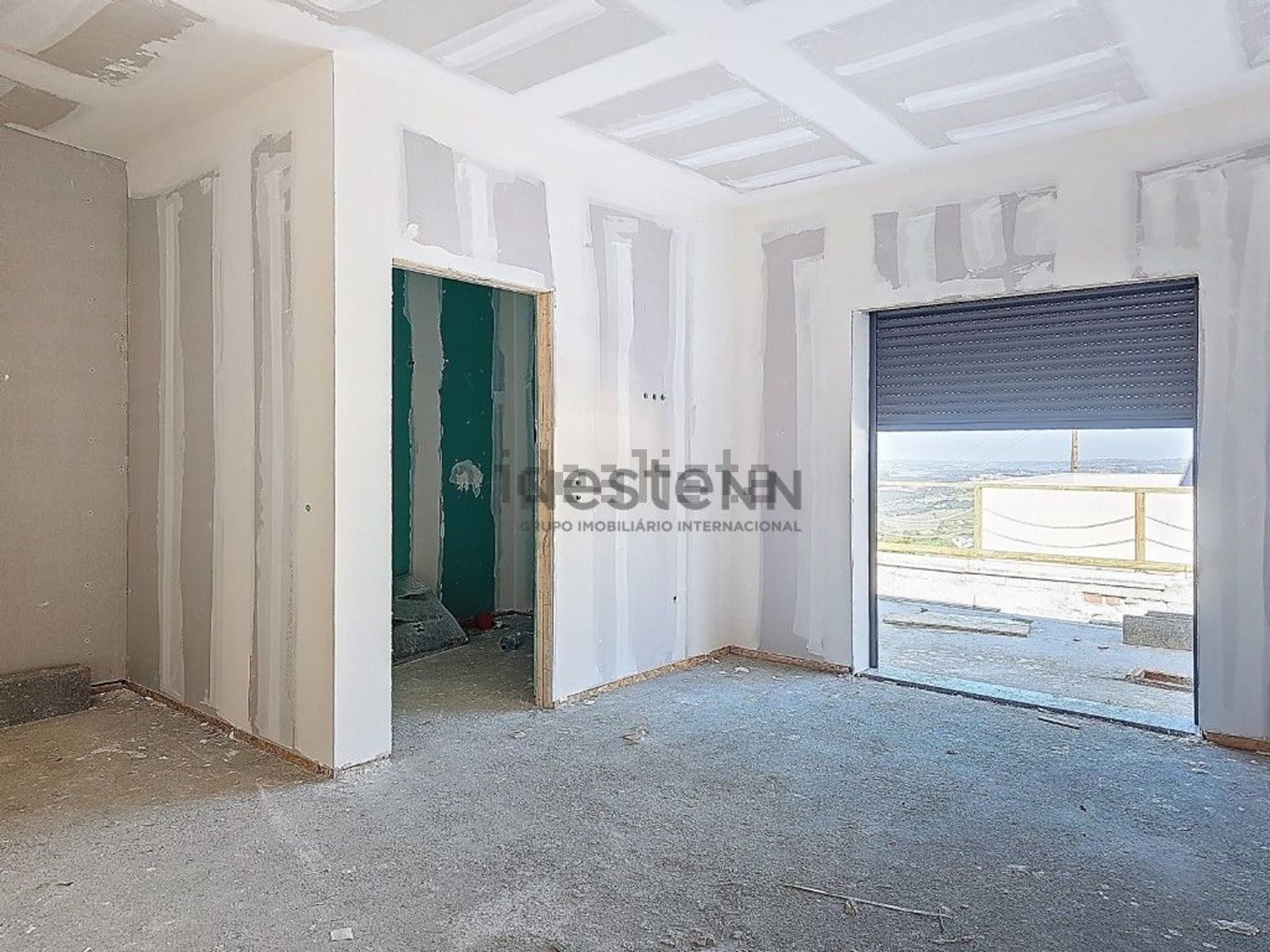 小楼房或独栋别墅出售在Lamas e Cercal - 照片