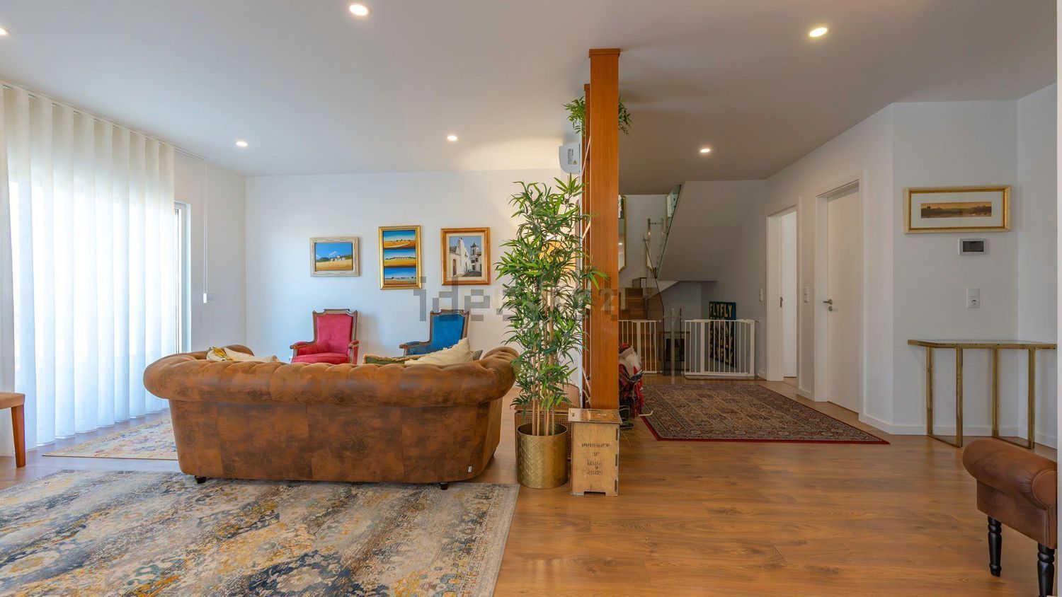 小楼房或独栋别墅出售在Avenida Engenheiro Arantes e Oliveira, 4 - 客厅