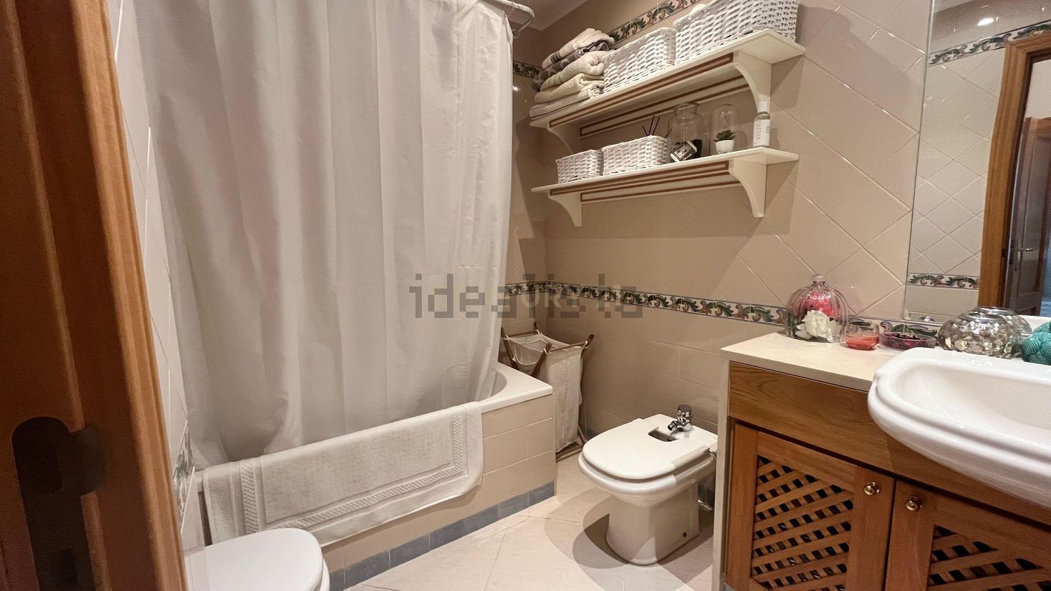 出租公寓 t2在Rua do Facho, 9 - 卫生间