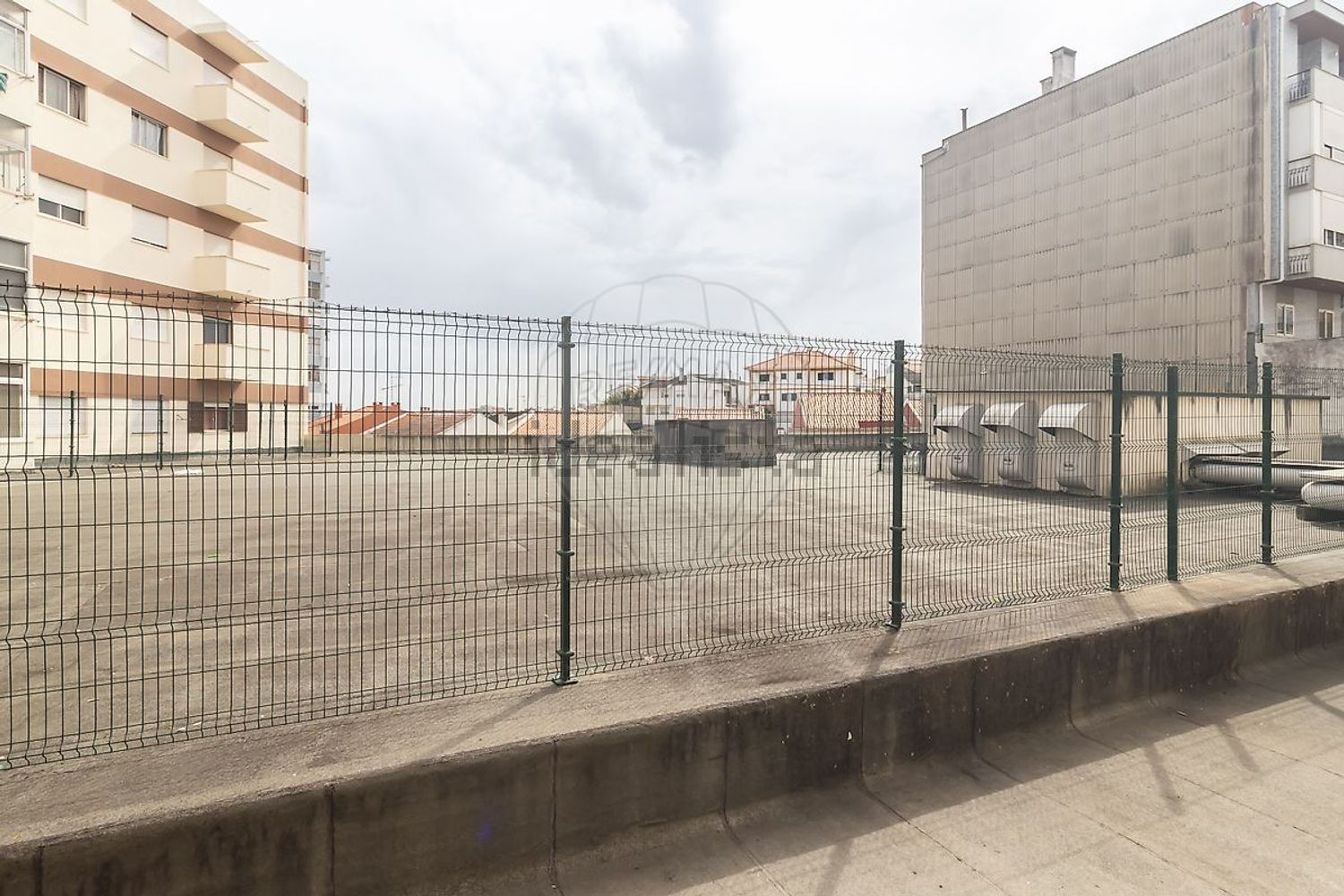 公寓 t3出售在Rua Infante Dom Augusto - 视线