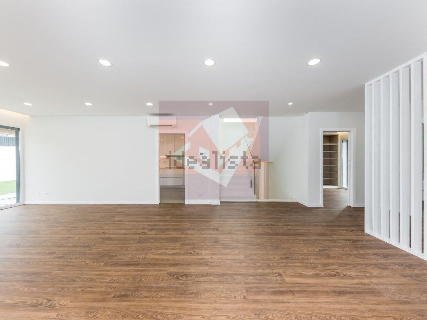 小楼房或独栋别墅出售在Pontinha e Famões - 居住