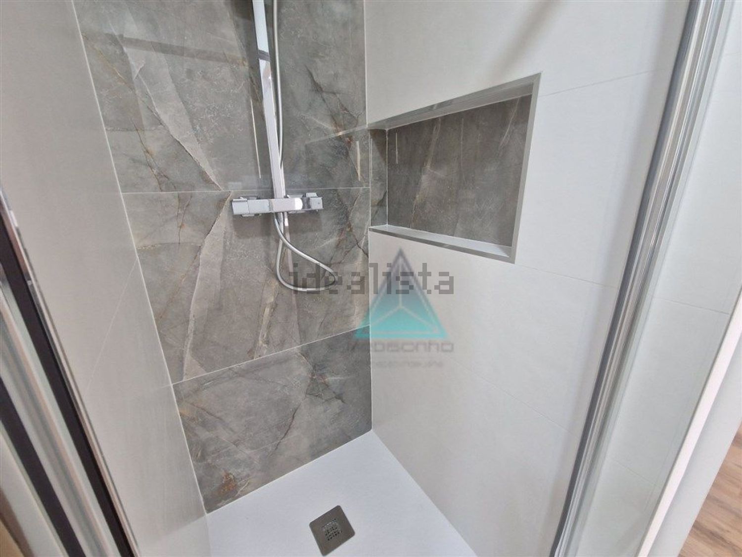 公寓 t3出售在Cruz de Pau - 卫生间