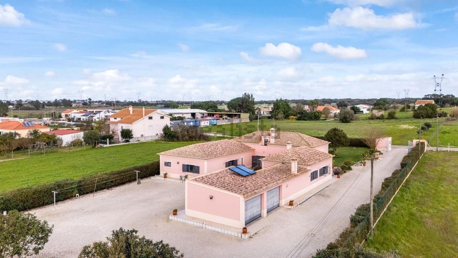 小楼房或独栋别墅出售N10 - 外立面